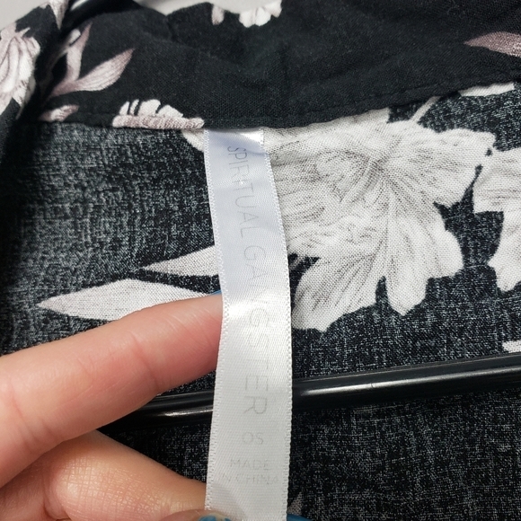 Spiritual Gangster Maya Kimono Floral Robe One Size - Picture 7 of 12